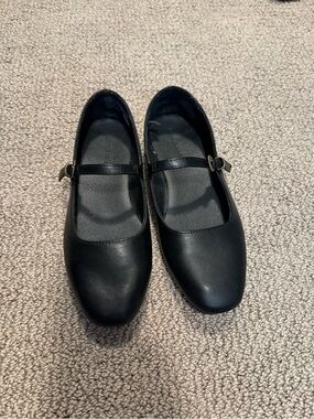 American Eagle Outfitters Black Mary Jane Flats